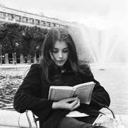 小包爱睡觉的个人资料头像