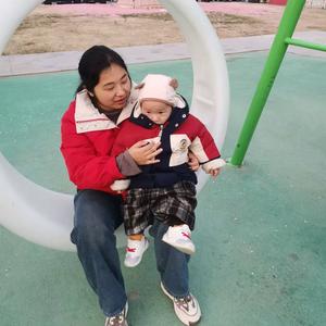 洁儿在努力头像