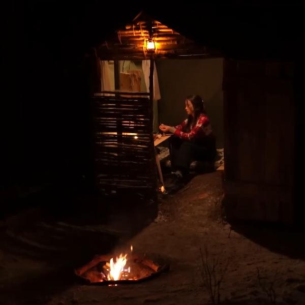 户外求生营头像