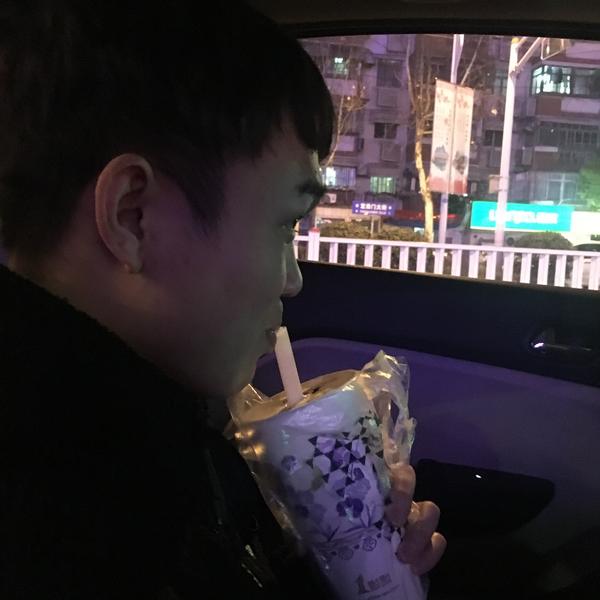小仙看车头像