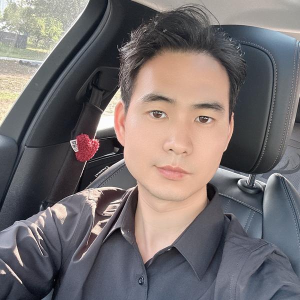 赵慧强哦头像
