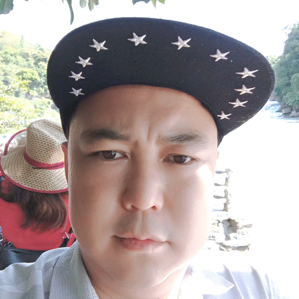 小海哥名优果园头像
