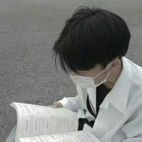 小冰1265头像