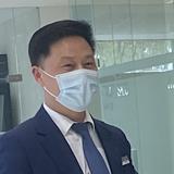 看车的小雷头像