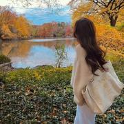 红红火火恍恍惚惚的小白菜的个人资料头像