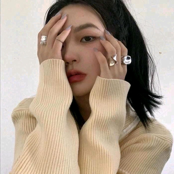 姗姗运动吖头像