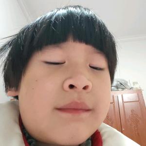 发财石榴7I8头像