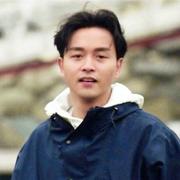 只会写点html的个人资料头像