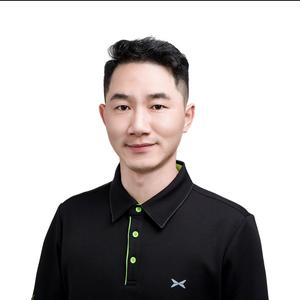 六盘水小鹏张元帅头像