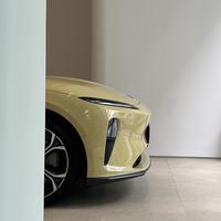 靠谱的小谢头像