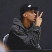 潘pan的个人资料头像