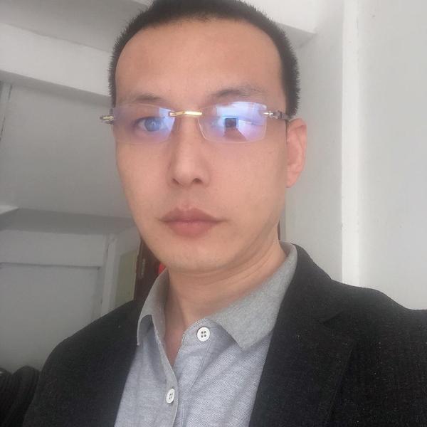 陈先生爱说车头像