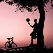 进击de伯伦的个人资料头像