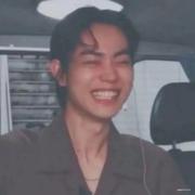 自由生长的个人资料头像