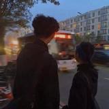 无言37653头像