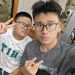 熊大俩兄弟
