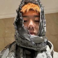 兜兜一八五头像