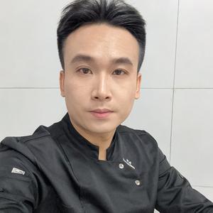 西点师翔龙头像