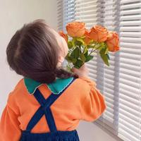 优美爱哭爱笑头像