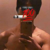 一路向灬西头像