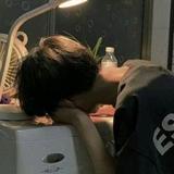 小晨困死了头像