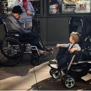 不是你的崽的个人资料头像