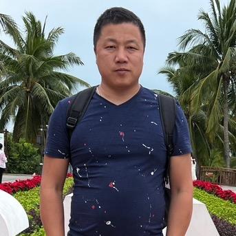 刘大叔修虎头像