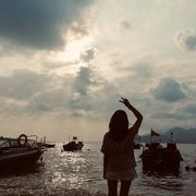 用户1758035231832的个人资料头像