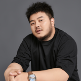 琦哥玩车头像