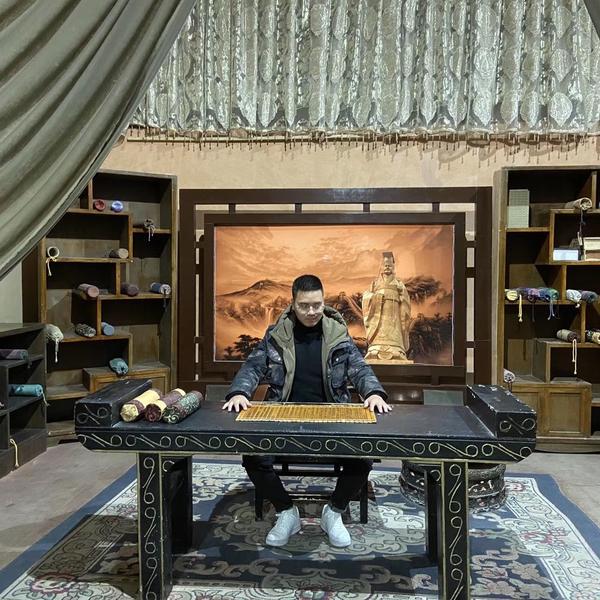 顺风小蒋在路上头像