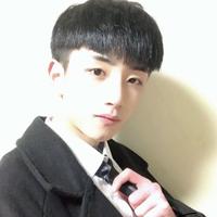 买不起帕萨特的小伙头像
