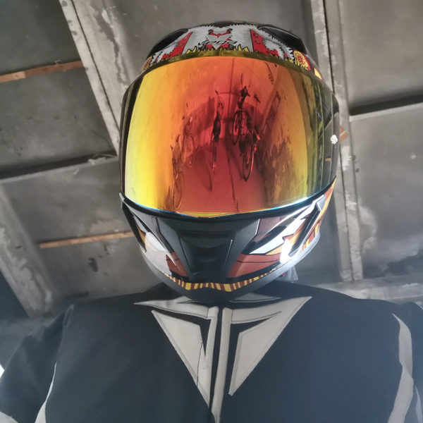 张次托洛夫司机头像