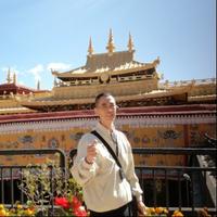 单纯星辰rL头像