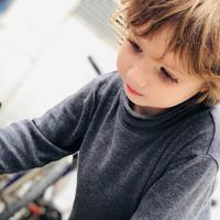 一只胖胖的阿黄dey头像