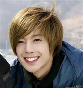 用户4090681649283的个人资料头像