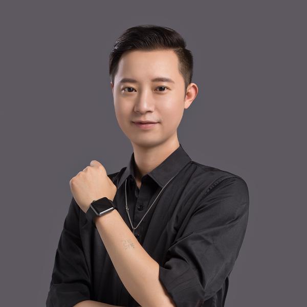 昊铂汪翔头像
