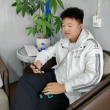 洛哥汽车商行头像