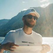 史蒂芬鸽鸽的个人资料头像