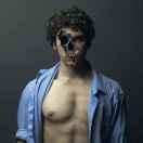 漏网之余的个人资料头像