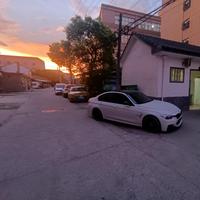 小阳唠叨车头像