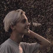 总有一天909的个人资料头像