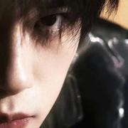 人家有伞我有大头的个人资料头像