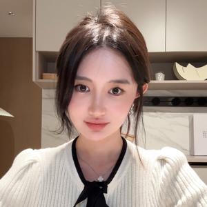 沪漂女孩艺轩晚8点直播