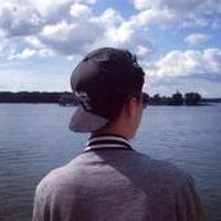 老打老实的吐口水头像