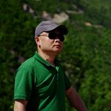 摄影人龙叔头像