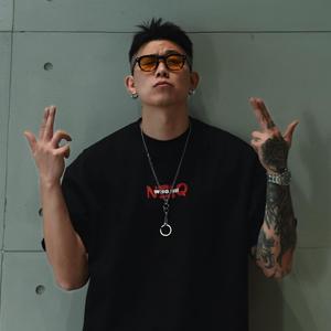 郑郑郑头像