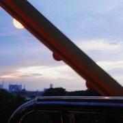 肸乯的个人资料头像