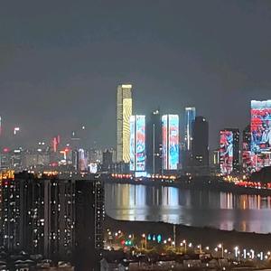 魔法师桃子4M9头像