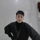 小汪啊头像