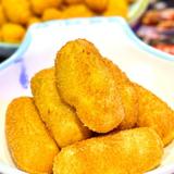 易玲易思头像